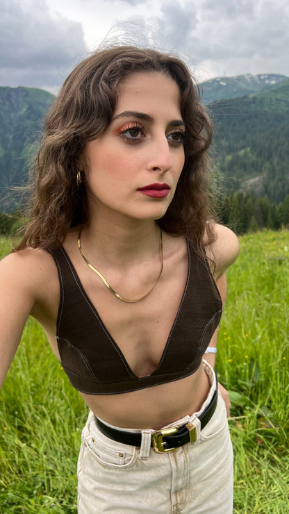 Brown attitude