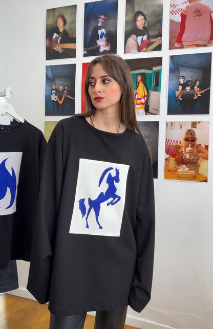 Long sleeve Blue horse